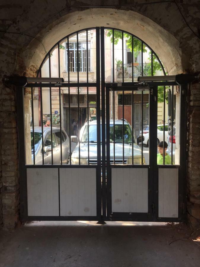 Appartement Agmashenebeli 128 à Tbilissi Extérieur photo